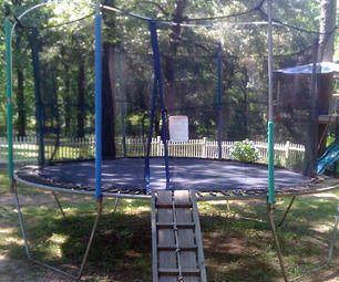 Trampoline Sprinkler Sprinkler Diy, Trampoline Steps, Trampoline Ladder, Sprinklers, Backyard Trampoline, Best Trampoline, Trampolines, Outdoor Diy Projects, Backyard Playground