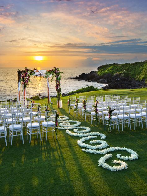 A Hawaii Beach Wedding