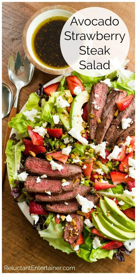 Steak Avocado, Flank Steak Salad, Steak Salad Recipe, Dijon Dressing, Leftover Steak, Lunch Salad, Dijon Vinaigrette, Savory Salads, Grilled Flank Steak