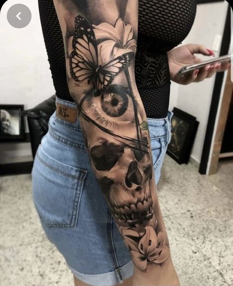 Tattoo Crane, Skull Rose Tattoos, Arm Sleeve Tattoos For Women, Feminine Tattoo Sleeves, Rose Tattoos For Women, Skull Sleeve Tattoos, Forarm Tattoos, Floral Tattoo Sleeve, Forearm Tattoo Women