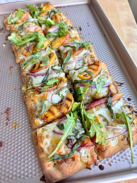 Grilled Peach Flatbread - onebalancedlife.com Chicken Bacon Ranch Chicken, Peach Flatbread, Bacon Ranch Chicken Salad, Buffalo Chicken Flatbread, Ranch Chicken Salad, Peach Pizza, Bacon Ranch Chicken, Easy Summer Dinner, Air Fryer Recipes Appetizers