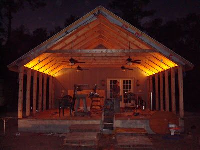 The Kiker's Florida First Day: Indirect lighting on the porch Carport Lights, Back Porch Lighting Ideas Covered Decks, Pavilion Lighting, Covered Deck Lighting Ideas, Covered Porch Lighting, Covered Porch Lighting Ideas, Carport Lighting Ideas, Carport Lighting, Screen Porch Lighting Ideas