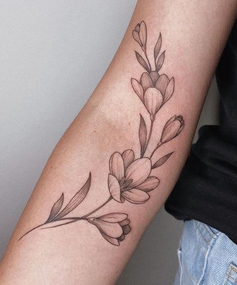 Crocus Flower Tattoo, Crocus Tattoo, Honeysuckle Tattoo, Grandparents Tattoo, Elements Tattoo, Crocus Flower, Floral Tattoo Sleeve, Flower Sleeve, Mother Daughter Tattoos