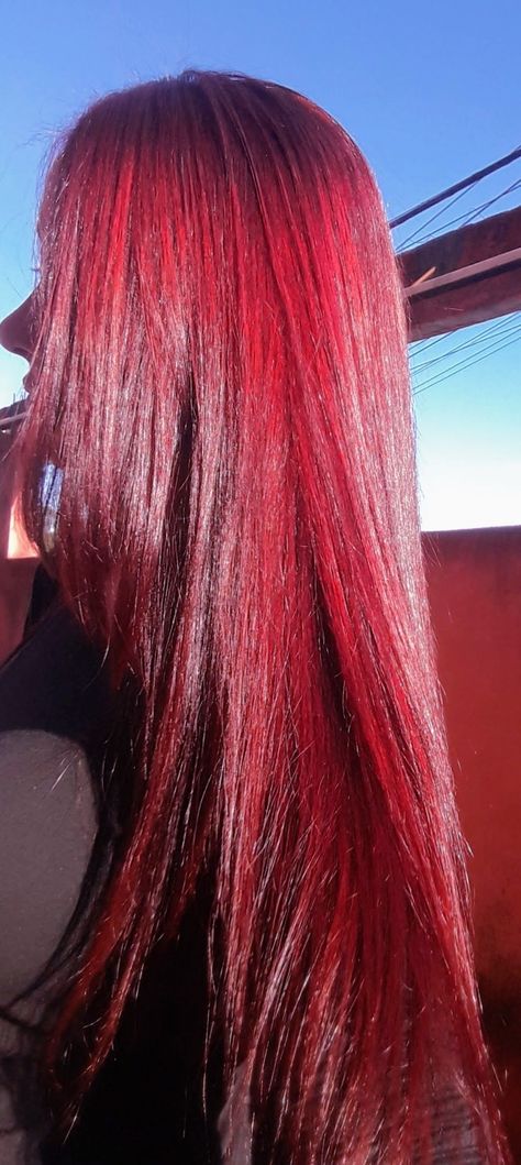 Magenta Red Hair, Burgundy Lace Front Wig, Burgundy Red Hair, Red Hair Looks, Red Ombre Hair, Red Hair Inspo, Wine Hair, Black Roots, Cherry Hair