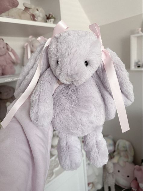 Jellycat Bunnies, Bashful Bunny, Jellycat Bashful, Bunny Stuffed Animal, Jellycat Stuffed Animals, Jelly Cat, Stuff Animals, Cute Plushies, Cute Stuffed Animals