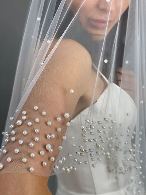 Bridal veil with pearls Wedding pearl veil Cathedral fingertip - Etsy Украина Pearl Beaded Wedding Veil, Pearl Veils, Short Wedding Veil, White Wedding Veil, Pearl Wedding Veil, Veil With Pearls, Veil Pearl, Custom Veil, Beaded Wedding Veils