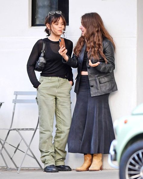 Gideon Adlon, Wifey Material, Jenna Ortega, Fashion Design Clothes, Celebrity Outfits, Casual Fits, Fashion Inspo Outfits, Celebrity Style, Outfit Inspirations