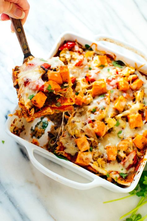 Paleo Energy Bites, Veggie Enchilada Casserole, Casserole Enchilada, Vegetarian Enchilada Casserole, Vegetarian Casserole Recipes, Veggie Enchiladas, Flexitarian Recipes, Cookie And Kate, Vegetarian Casserole