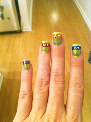 bahaha! Ninja Turtle Nails, Turtle Nail Art, Turtle Nails, Ninja Turtle, I Love Nails, Fancy Nails, Creative Nails, Mani Pedi, Love Nails