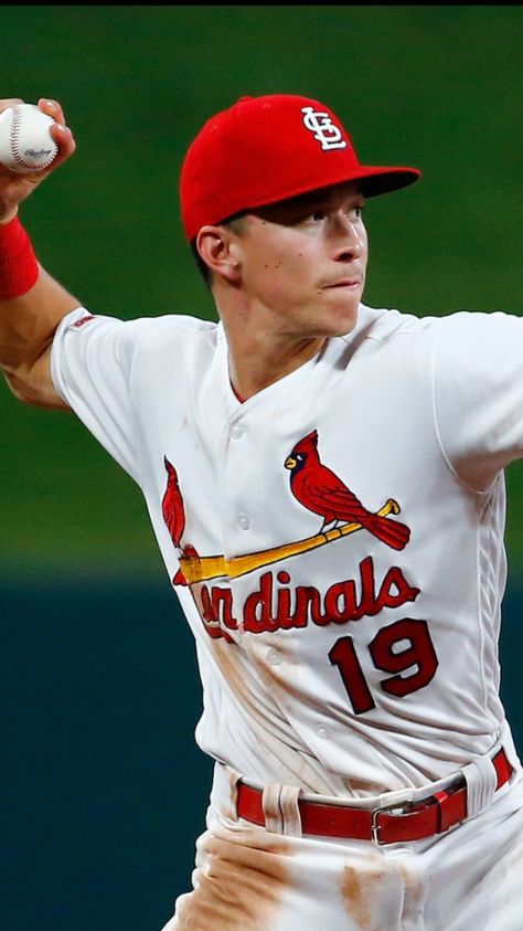 Tommy Edman, Baseball Game Outfit Cardinals, Cardinals Wallpaper Mlb, Cardinals Baseball Outfit, Cardinals Baseball Wallpaper, Tommy Edman Dodgers, Mlb Wallpaper, Latina Aesthetic, Cardinals Players