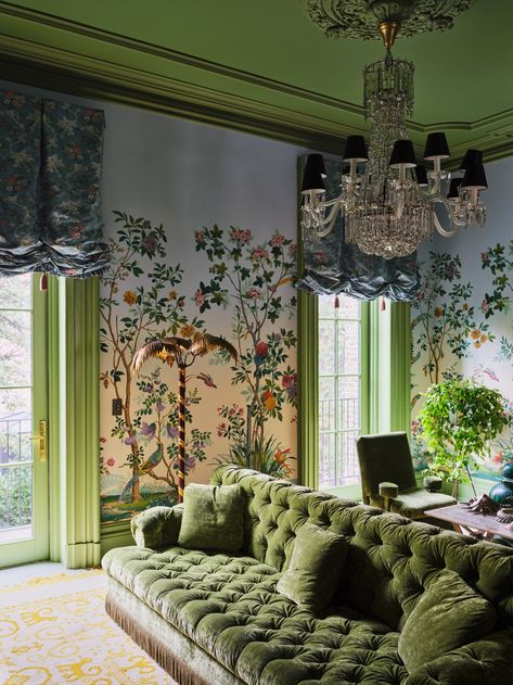 Inside David Harbour and Lily Allen’s “Weird and Wonderful” Brooklyn Town House | Architectural Digest Ann Sacks Backsplash, Decorating With Chinoiserie, De Gournay Wallpaper, Lily Allen, Hand Painted Wallpaper, Iconic Wallpaper, Chinoiserie Wallpaper, Chinoiserie Chic, Design Del Prodotto