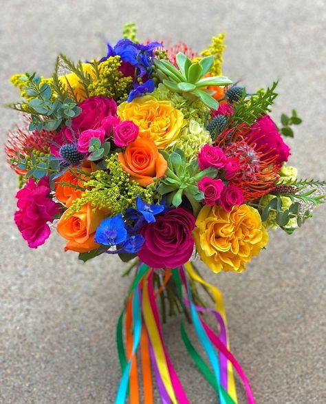 Mexican Bridal Showers, Mexican Themed Weddings, Mexican Party Decorations, Fiesta Wedding, Mexican Flowers, Mexican Party Theme, Dream Wedding Decorations, Boda Mexicana, Boquette Flowers