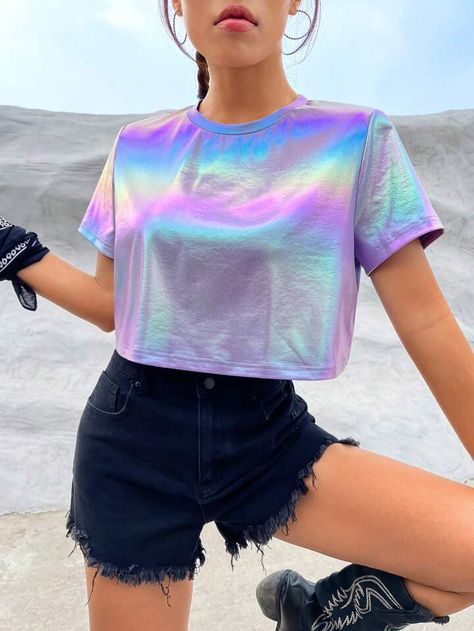 Casual Tees Women, Round Neck Crop Top, Summer Streetwear, Casual Shirt Women, Streetwear Tops, Sequin Tank Tops, Miami Florida, Crop Tee, White Shirt