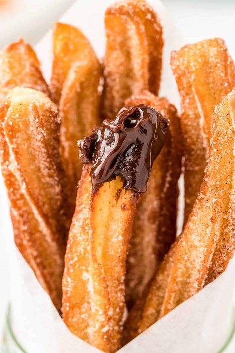 Churros Recipe No Eggs, Vegan Churros, Gluten Free Churros, Easy Churros, Easy Churros Recipe, Baked Churros, Homemade Churros, Chocolate Dipping Sauce, Churros Recipe