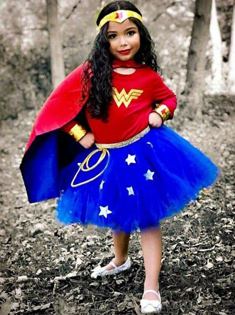 Wonder Woman Costume Girl, Costume Wonder Woman, Wonder Woman Tutu, Wonder Woman Halloween Costume, Wonder Woman Birthday Party, Wonder Woman Dress, Wonder Woman Party, Wonder Woman Birthday, Woman Cosplay