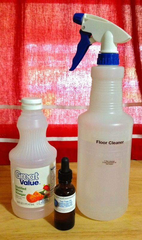 The Homemade Maid: No-rinse Floor Cleaner 1tbs vinegar, 32oz water, 3 drops essential oil Cleaning Floors With Vinegar, Homemade Floor Cleaner, Floor Cleaner Recipes, Homemade Floor Cleaners, Tee Tree Oil, Diy Floor Cleaner, Wood Floor Cleaner, All Purpose Cleaner, Diy Cleaning Solution