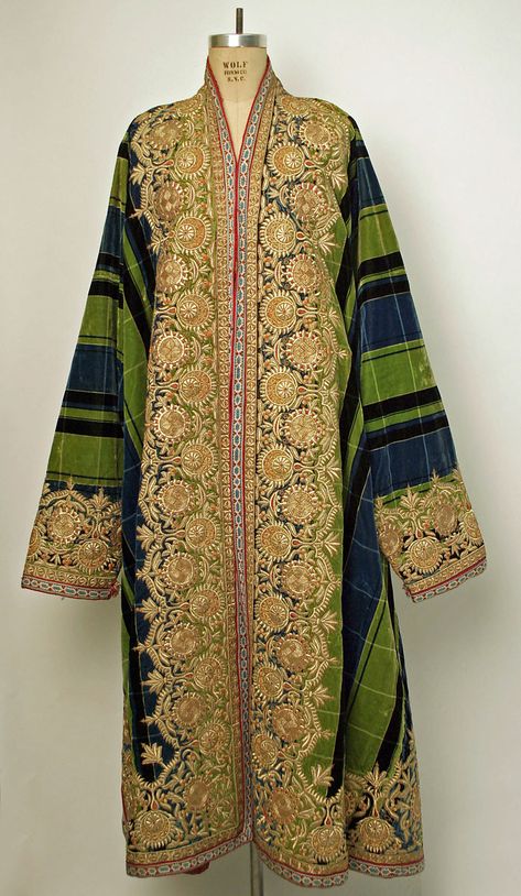 Caftan | The Metropolitan Museum of Art Asian Textiles, Kaftan Style, Asian Outfits, Historical Costume, Folk Costume, Mongolia, Historical Clothing, Mode Vintage, Historical Fashion