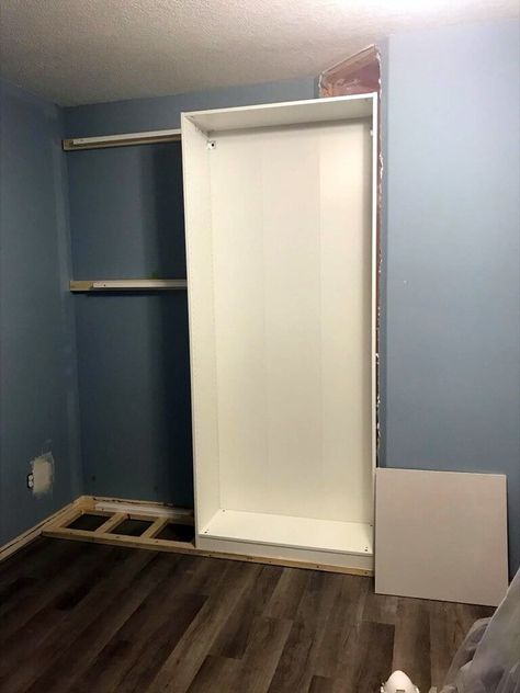 Nook Ideas Living Room, Built In Wardrobe Ideas Alcove, Ikea Office Furniture, Alcove Wardrobe, Angled Wall, Ikea Pax Closet, Pax Closet, Basement Guest Rooms, Bedroom Built In Wardrobe