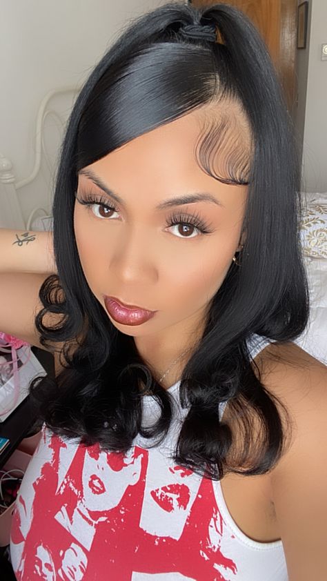 Straitened Hairstyles Black, Slick With Curls, Hairstyles For Short Hair Side Part, Half Up Half Down Hair Baddie, Half Up Half Down Hair Swoop, Half Up Half Down Baddie, Baddie Side Part Hairstyles, 90s Half Up Half Down, Baddie Half Up Half Down Hairstyle