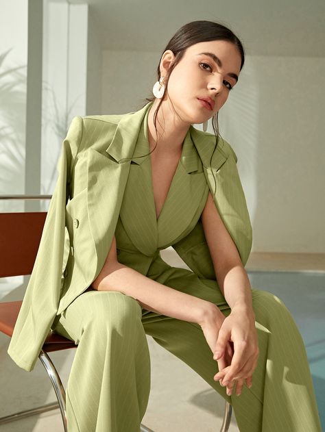 Green Formal Outfit, Blazer Without Sleeves, Prom Suits For Women, Pinstripe Suit Women, Banana Garden, Suits For Women Prom, Green Suit Women, Graduation Suit, Womens Tailored Suit