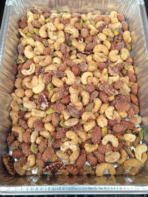 Hickory Smoked Nuts - WhatSmoking Smoked Turkey Jerky Recipe, Nuts And Seeds Recipes, Christmas Food Treats, Jerky Recipes, Traeger Recipes, Smoked Cooking, Snack Mix Recipes, No Salt Recipes, Nut Recipes