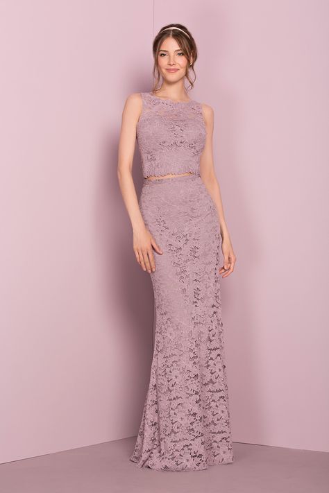 Two Piece Bridesmaid Dress, Sheath Bridesmaid Dress, Classy Elegant Outfits, Two Piece Bridesmaid Dresses, Kelsey Rose, Dress Dinner, Gown Ideas, Beaded Evening Gowns, Kebaya Dress