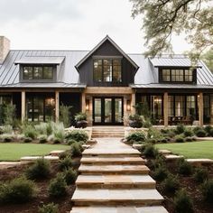 https://pin.it/3q3tnd5Ys House Exterior Medium Size, Modern Rustic Lake House Exterior, Dream Country Home Exterior, Cabin Farmhouse Exterior, Homes In Tennessee, Rustic Home Exterior Ranch Style, Modern Home Siding Ideas Exterior, Barndonium Exterior, Barndominiums Exterior