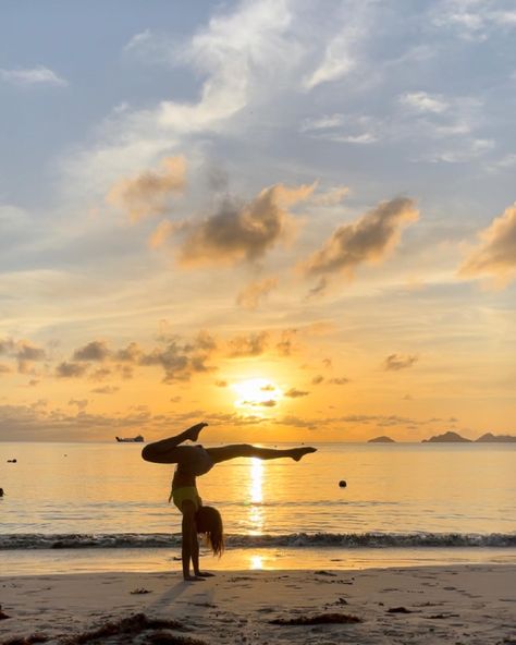 #acrobatics #aesthetic #sea #sunset #beautiful Acrobatics Aesthetic, Aesthetic Sea, Sunset Beautiful, Sea Sunset, Seychelles, Hobbies, Vision Board, Pins, Quick Saves