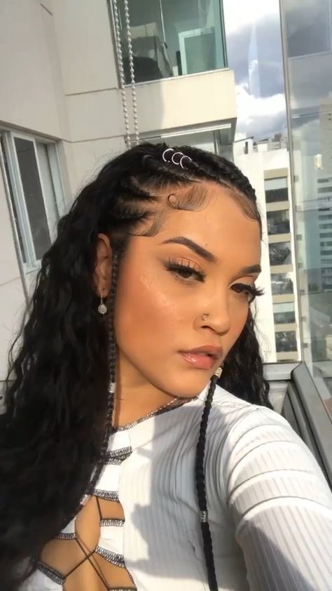 Half Down Cornrows, Braids On Latinas Hairstyles, Partially Braided Hairstyles, Hispanic Braided Hairstyles, Braided Hairstyles For Latina Women, Front Braids With Hair Down, Braids For Wavy Hair, Braids For Latinas, Hispanic Braids