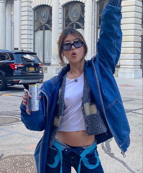 Electric Blue Aesthetic Outfit, Electric Blue Outfit Color Combos, Blue Sunglasses Aesthetic, City Girl Aesthetic Outfit, City Girl Aesthetic, Blueberry Girl, Glasses Outfit, Y2k Girl, Color Combos Outfit