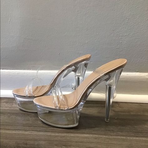 Pretty Little Thing Clear Platform Heel Clear Platform Heels, Pretty Little Thing, Platform Heel, Platform Heels, Little Things, Plus Fashion, Heels, Fashion Trends, Fashion Tips