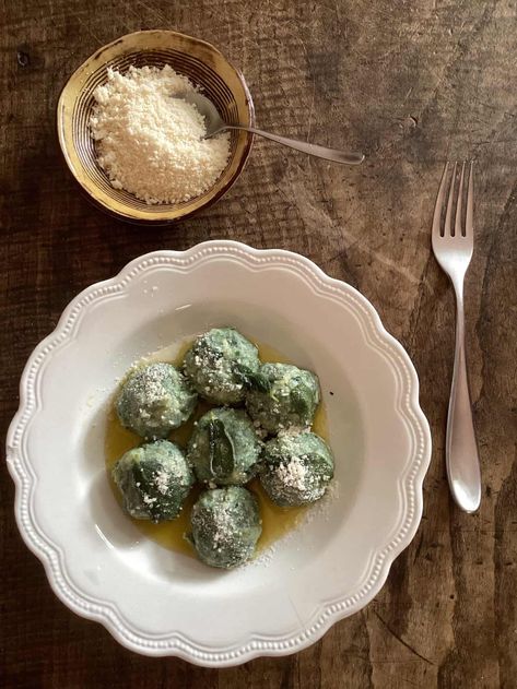 Rachel Roddy’s recipe for spinach and ricotta gnudi | Pasta | The Guardian Ricotta Gnudi Recipe, Ricotta Balls, Gnudi Recipe, Ricotta Gnudi, Recipe For Spinach, Spinach And Ricotta, Spinach Ricotta, Chopped Spinach, Vegetarian Cheese