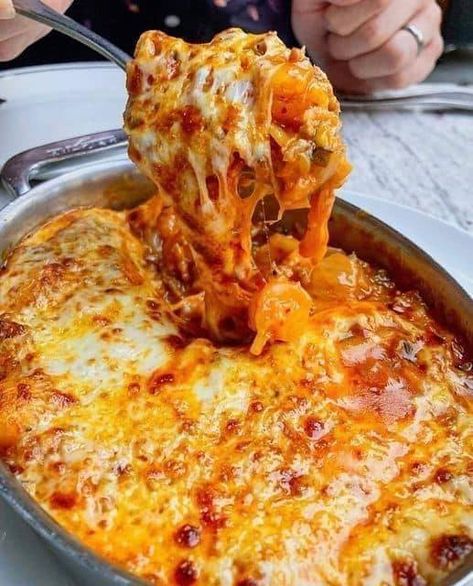 Cabbage Lasagna, Keto Cabbage, Low Carb Marinara, Plant Based Soups, Lasagna Ingredients, Traditional Lasagna, Free Keto Meal Plan, Free Meal Plans, Lasagna Recipe