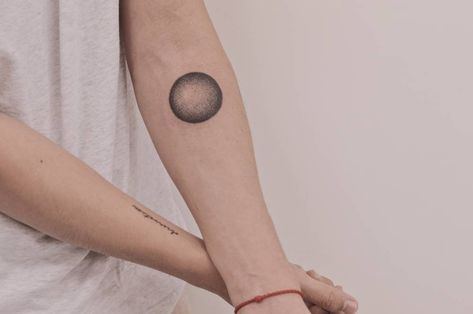 Handpoke / sphere Gradient Circle, Inner Forearm Tattoo, Circle Tattoo, Circle Tattoos, Marquesan Tattoos, Handpoke Tattoo, Simple Tattoo Designs, Tattoo Graphic, Lace Tattoo