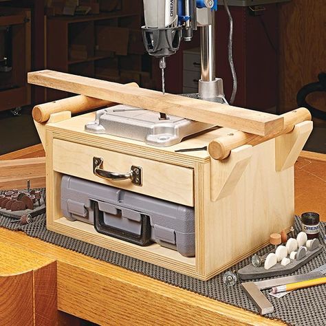 Dremel Workstation, Dremel Router, Diy Tools Homemade, Wood Workshop, Garage Organisation, Tool Storage Diy, Woodworking Power Tools, Dremel Tool, Shop Projects