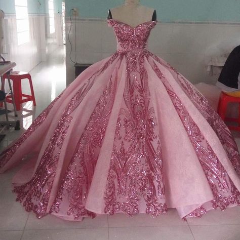 My beautiful Aurora Dress Pink Ball Gown Prom Dress, Dresses Prom Ball Gown, Pink Ball Gown Prom, Luxury Prom Dresses, Pink Princess Dress, Quincenera Dresses, Prom Dresses Sparkly, Ball Gown Prom Dress, Aurora Dress