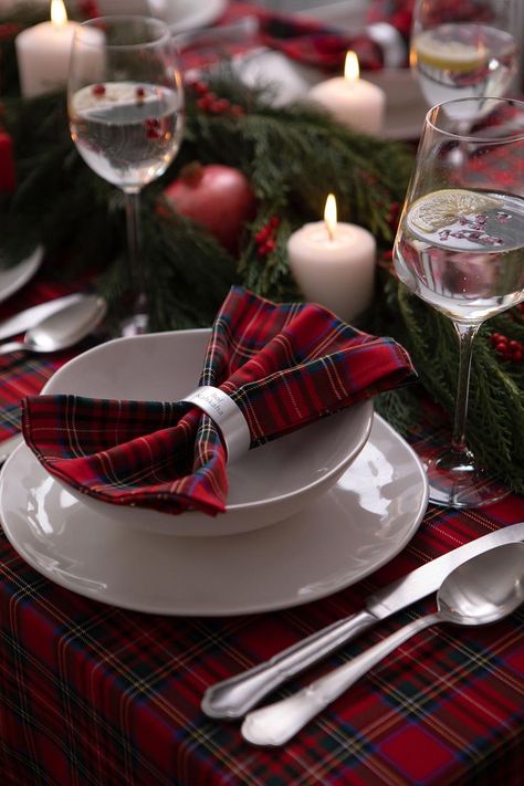 Ralph Lauren Christmas, Holiday Table Decor, Plaid Napkins, Fabric Napkins, Royal Christmas, Plaid Tablecloth, Tartan Christmas, Fabric Napkin, Holiday Table Decorations