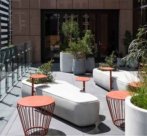 Cafe Terrace, Public Seating, Wall Seating, Outdoor Lounge Set, Urban Furniture, Mesa Exterior, Terrace Design, Street Furniture, Hotel Interior