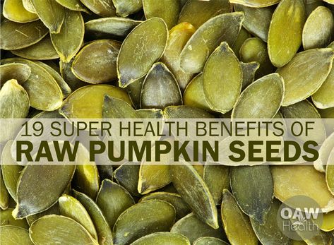 19 Super Health Benefits of Raw Pumpkin Seeds Pumpkin Seeds Benefits, Seeds Benefits, Pumpkin Seed Recipes, Raw Pumpkin Seeds, Baking Soda Cleaning, Raw Coconut, Pumpkin Seed Oil, Breast Health, Natural Health Tips