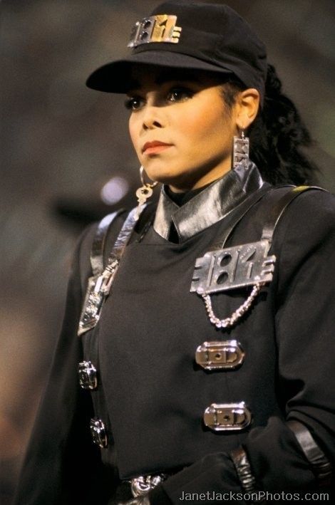 "Janet Jackson Military Uniform" its been 25 years since Rythym Nation... just FYI... Only A true Janet fan knows this... That's Me Cil!!! Janet Jackson Costume, Janet Jackson 80s, Janet Jackson Unbreakable, Janet Jackson Rhythm Nation, Rhythm Nation, Jo Jackson, Jermaine Jackson, Jackson Family, The Jacksons