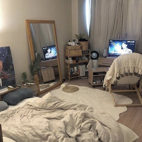 #bedroom #aesthetic #bed #beige #alternative #tumblr #room #interior  https://weheartit.com/entry/327794146 Bedroom Decor Inspiration, Bedroom Decor Cozy, Minimalist Room, Room Design Bedroom, Small Room Bedroom, Remodel Bedroom, Cozy Room, Room Inspiration Bedroom, Room Ideas Bedroom