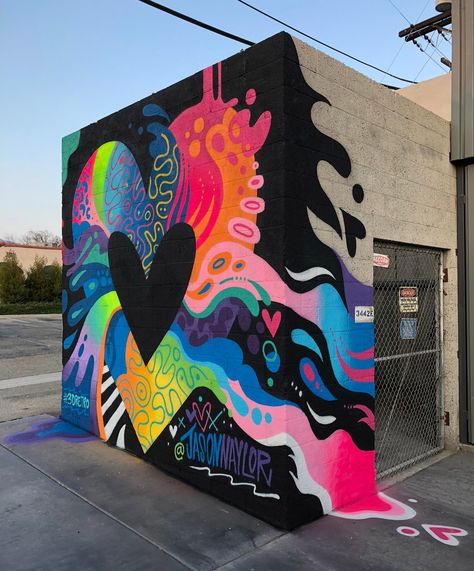 Colorful Murals Street Artists, Street Art Graffiti Murals, Graffiti Art Murals, Jason Naylor, Graffiti Girl, Garden Mural, Colorful Murals, Bedroom Murals, Girl Artist