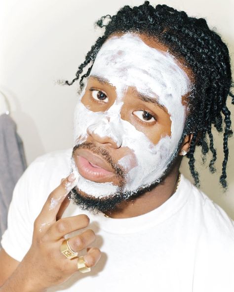 Made For You’s Instagram post: “When bae does a mask with you 🥴❤️ Wish more men would be more open and honest about self-care!! #Repost @shameikmoore ・・・ Staying…” Shameik Moore, American Tv Show, Miles Morales, A Mask, Favorite Celebrities, Black Men, Pretty People, Self Care, Carnival Face Paint