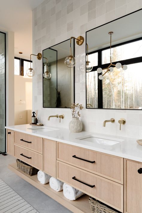 Bathroom Vanity Transitional, Master Bath Window Above Tub, Primary Ensuite Bathroom, Organic Modern Bathroom Vanity, Upstairs Aesthetic, Moody Master Bath, High End Bathroom Design Luxury, Spanish Bathrooms, Renovation Ideas Bathroom