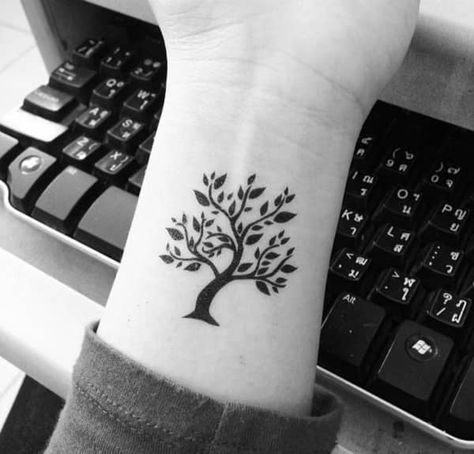 Simple Tree Tattoo, Family Tree Tattoo, Tree Tattoos, Couples Tattoo Designs, Tree Tattoo Designs, Small Wrist Tattoos, Tree Of Life Tattoo, Cute Small Tattoos, Wrist Tattoos For Women