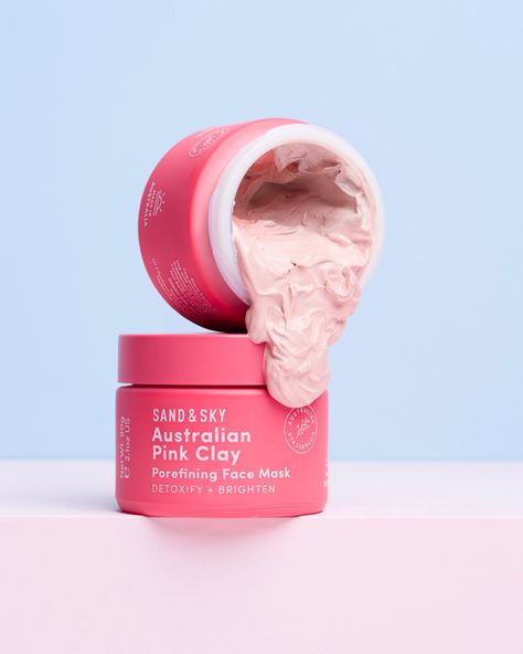 IN need of some pampering? Luckily for shoppers Sand & Sky’s cult Australian Pink Clay Porefining Mask is finally back in stock. It’s a firm favourite with shoppers with a waiting list of over 10,000 beauty obsessives keen to get their hands on the mask. It promise instant results and is described as the “perfect […] Pink Clay Mask, Cosmetic Packaging Design, Beauty Products Photography, Waiting List, Beauty Bay, Pink Clay, Clay Mask, Clay Masks, Back In Stock