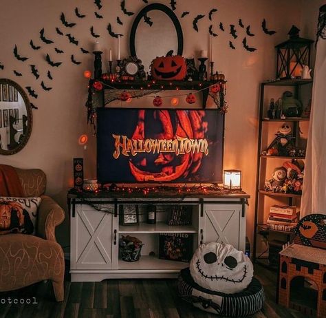 spooky szn on X Halloween Tv Stand Decor, Halloween Bee, Living Room Halloween Decor, Halloween Living Room Decor, Halloween Aesthetics, Fall Apartment Decor, Horror Room, Halloween Living Room, Halloween Bedroom Decor