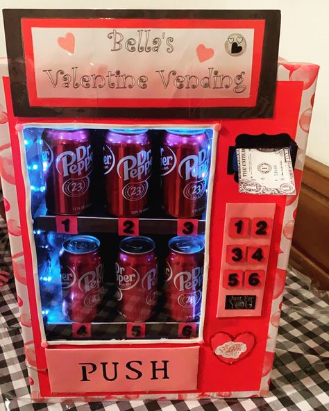 Pop Machine Valentines Boxes, Vending Machine Valentines Boxes Diy, Girls Valentines Boxes, Kids Valentine Boxes, Boys Valentines, Lilly Pulitzer Outfits, Valentine Boxes, Valentines Box, Valentine's Day Gift Baskets