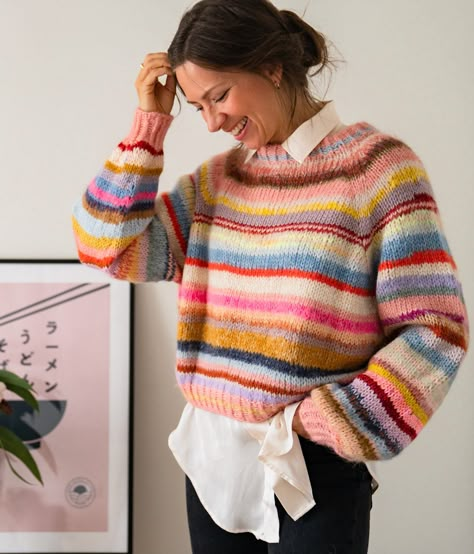 Colorful Striped Sweater Outfit, Scrap Sweater Knit, Rainbow Sweater Outfit, Vest Patterns, Crochet Vest Pattern, Knitting Books, Vest Pattern, Crochet Vest, Fine Yarn