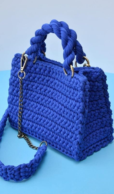 55+ Crochet Bag Pattern Design Ideas for This Summer Part 54 Lidia Crochet Tricot, Purse Patterns Free, Tote Crochet, Tas Bahu, Free Crochet Bag, Mode Crochet, Yarn Bag, Crochet Handbags Patterns, Pola Sulam